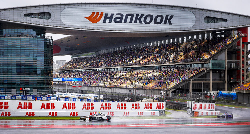 hankook_marca_el_ritmo_en_la_final_de_temporada_2025_de_la_fórmula_e_london_e_prix_2