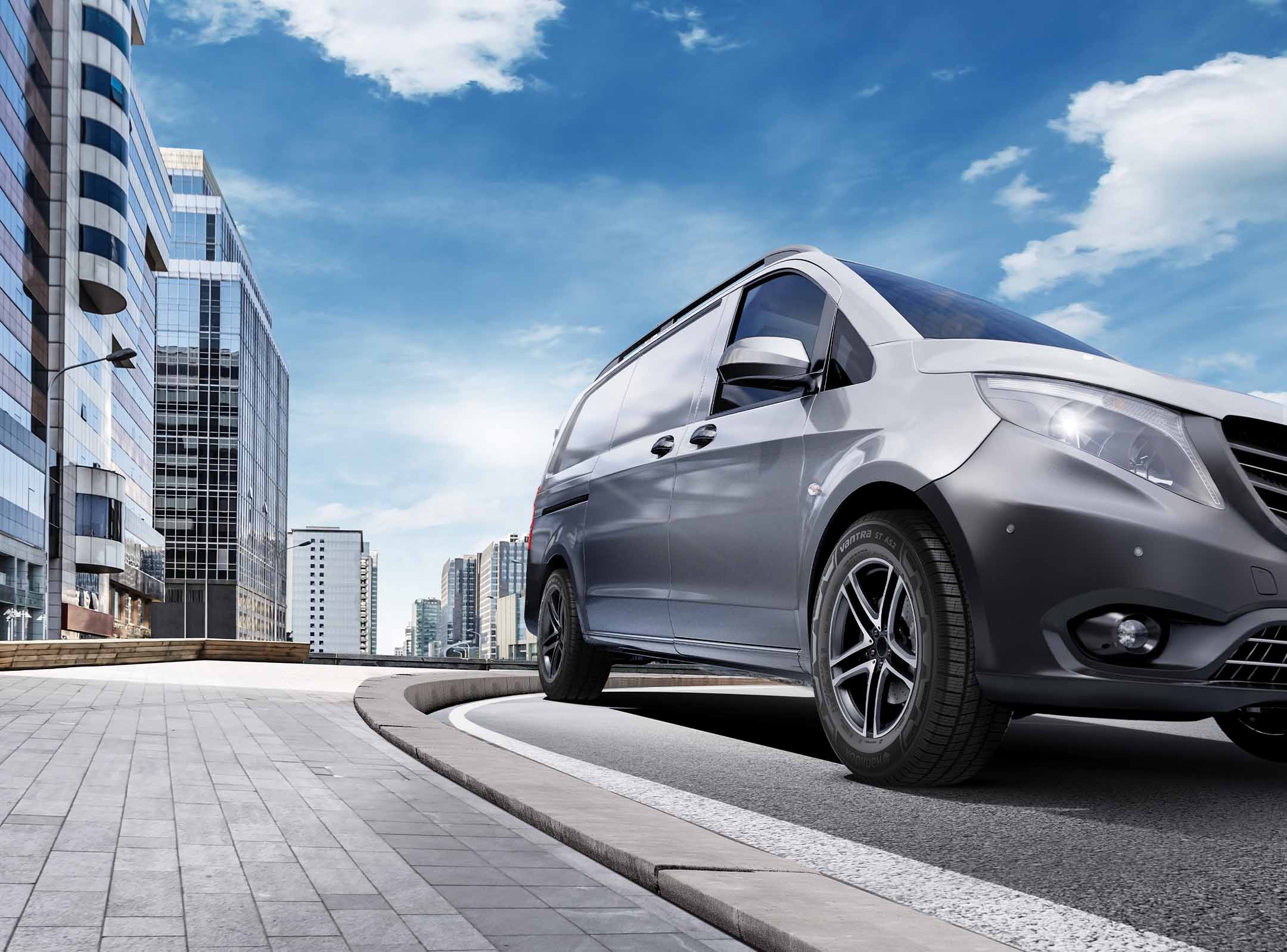 Hankook Vantra ST AS2 RA30 ( 215/60 R17C - View #9