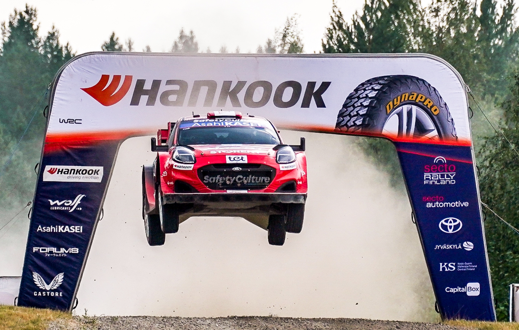 home-motorsport-gallery-3