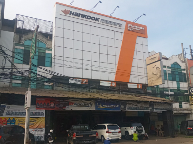 Store Image 1