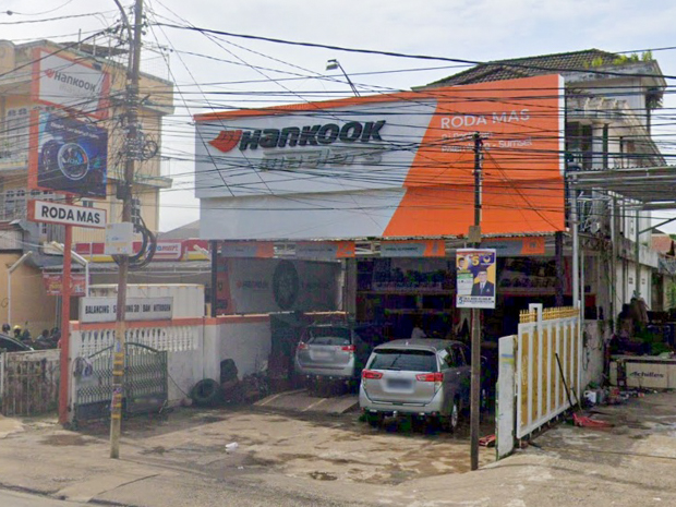Store Image 1