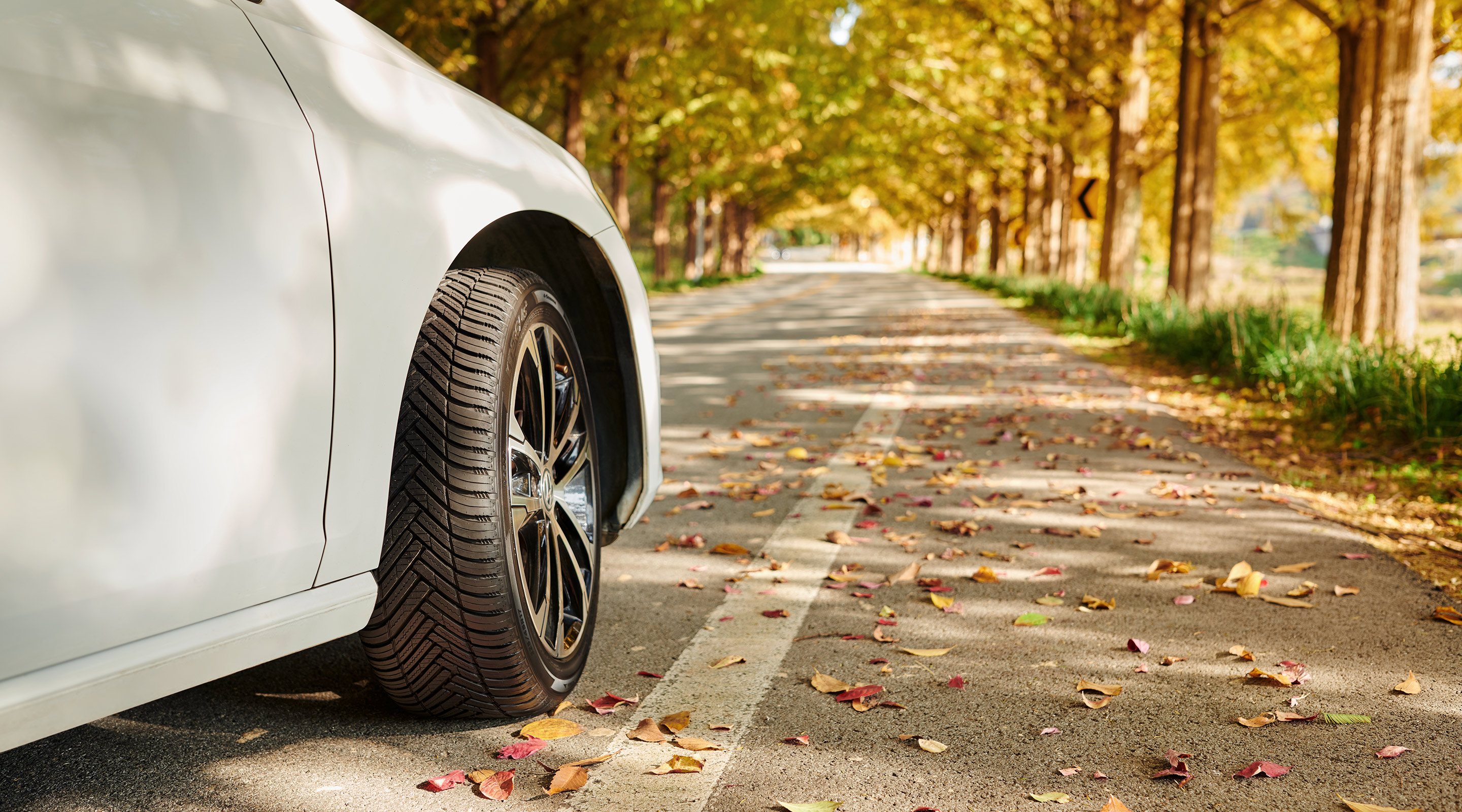 Hankook Tire & Technology-Tires-gallery-03