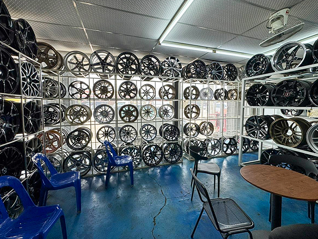 Store Image 3