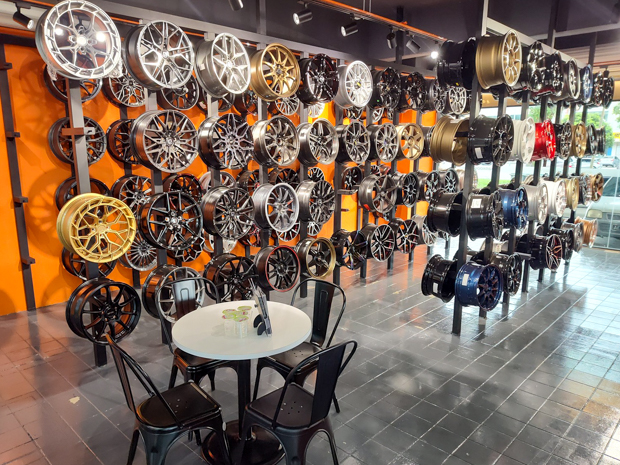 Store Image 3