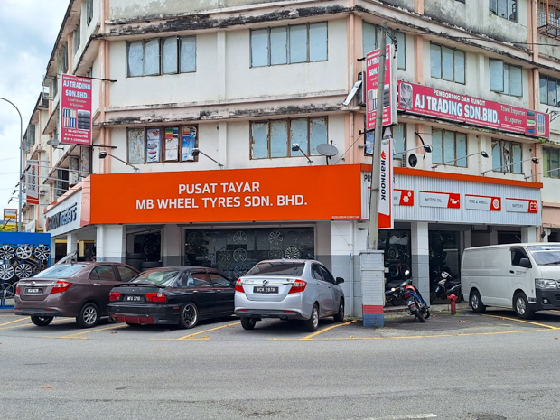 Store Image 2