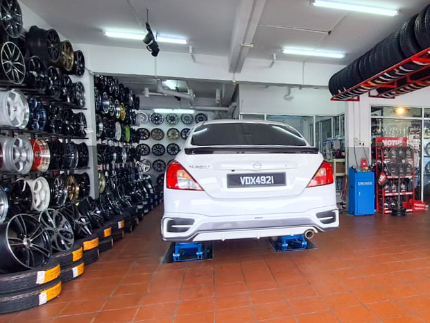 Store Image 3